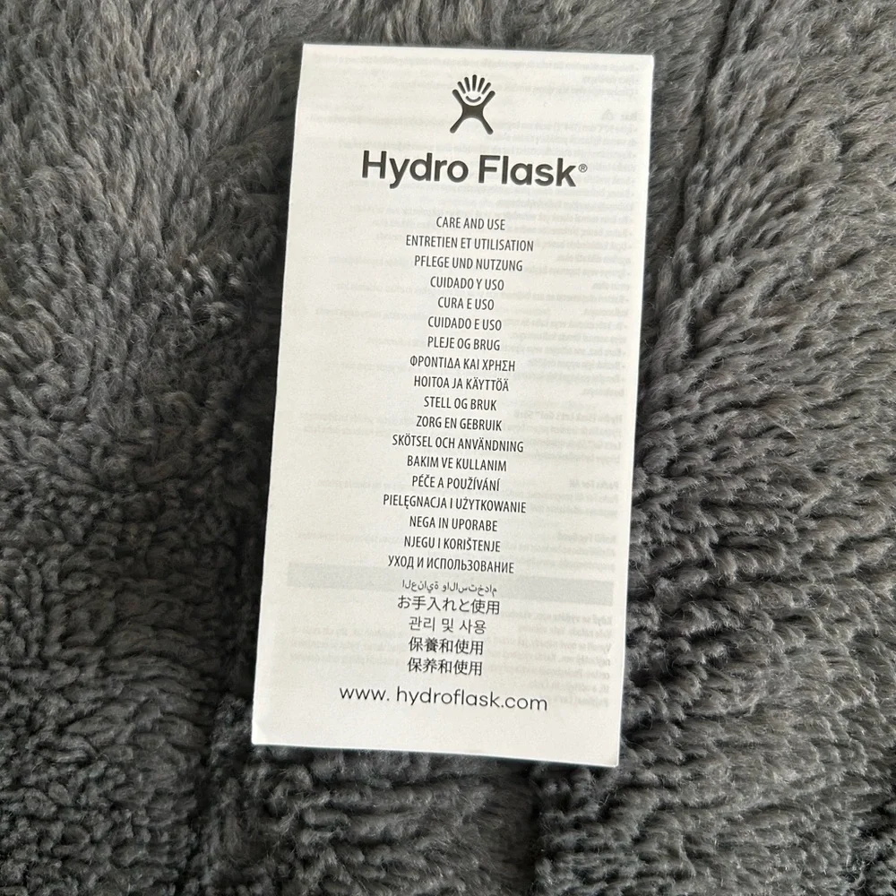 Brand new baby blue 40oz tumbler hydro flask with flexible straw - Picture 6 of 6
